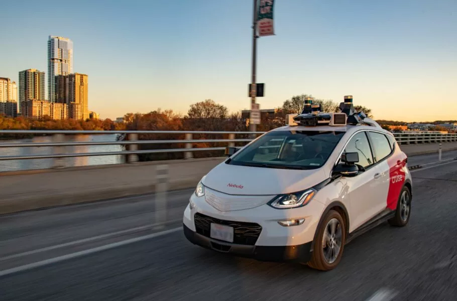 General Motors Shuts Down Its Driverless Taxi Startup After 8 Years