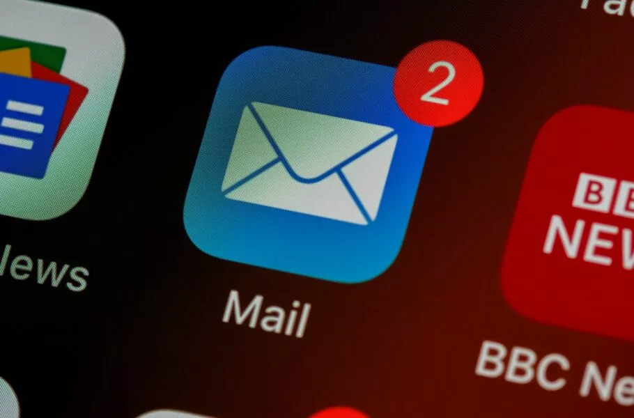 Warning to Gmail, Outlook, and Apple Users: AI-Powered Phishing Emails Are Lurking